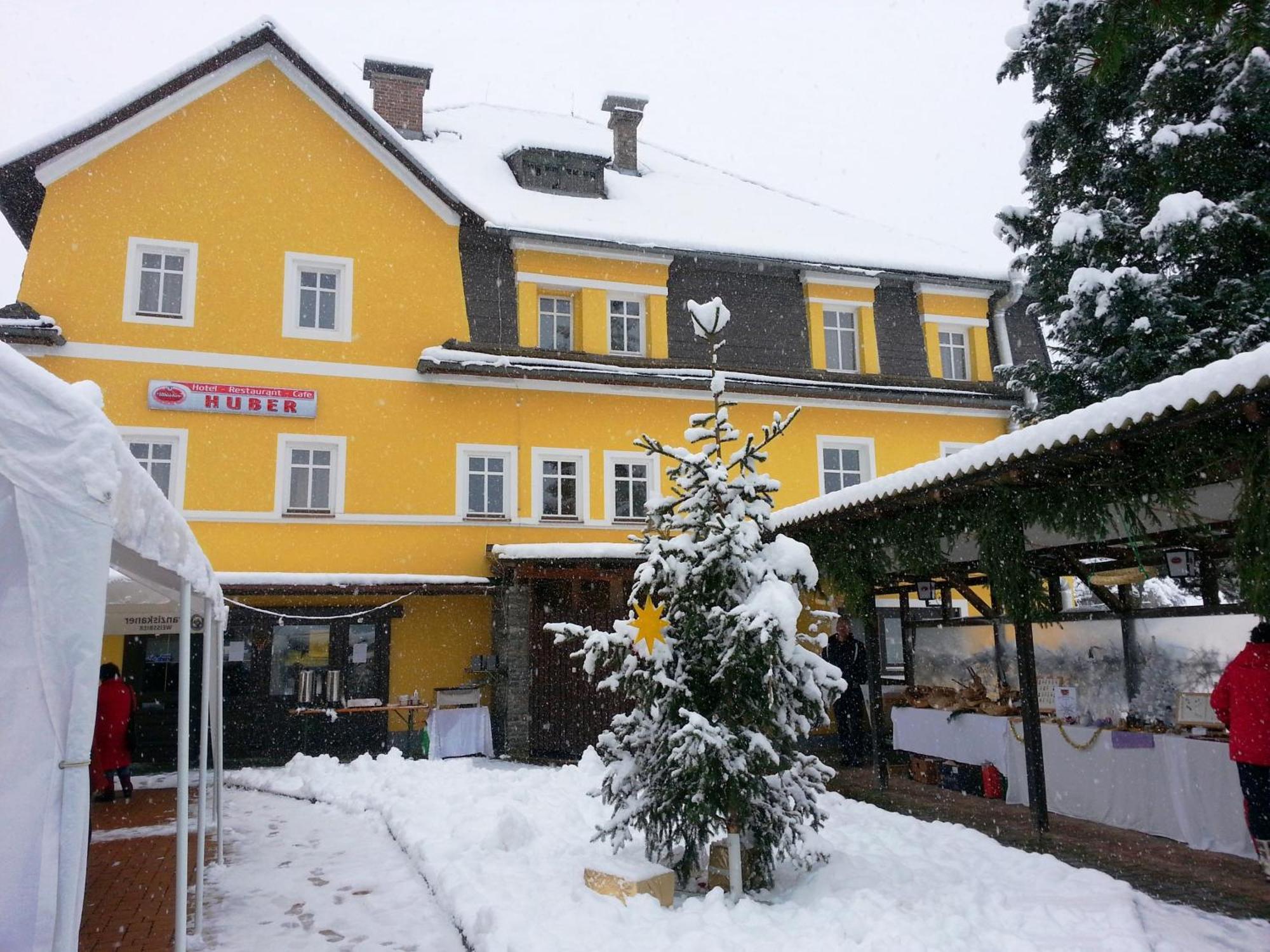 Hotel Villa Huber Африц Экстерьер фото